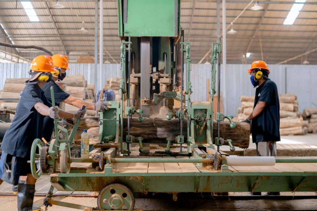The Advantages of Using Dust Covers for Manufacturing Machinery